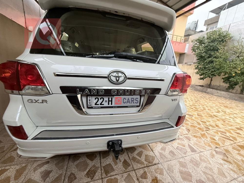 تويوتا لاندكروزر